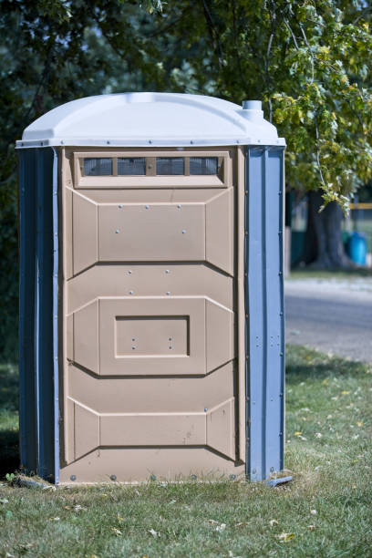 Portable Toilet Options We Offer in Fowler, CA
